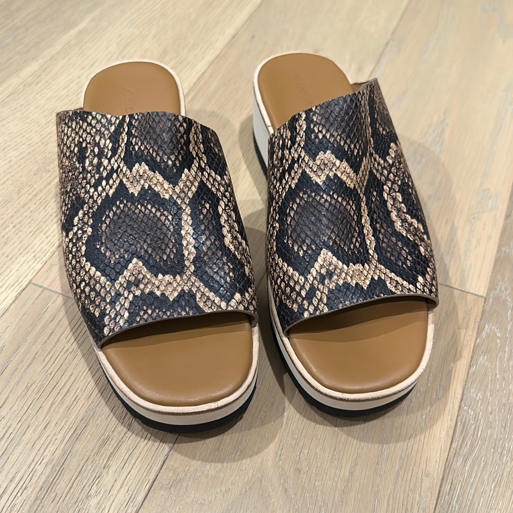 Vince Sandals